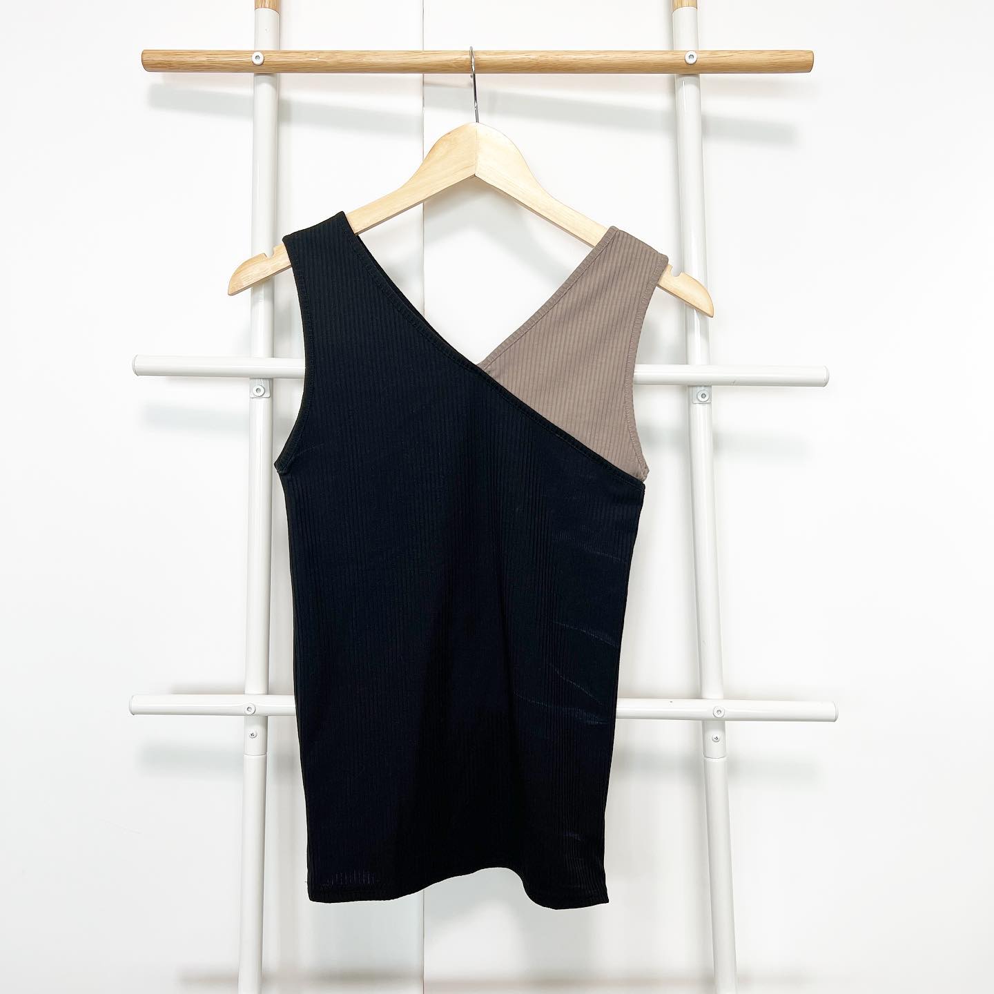 ハイショクフェイクリブタンクの画像