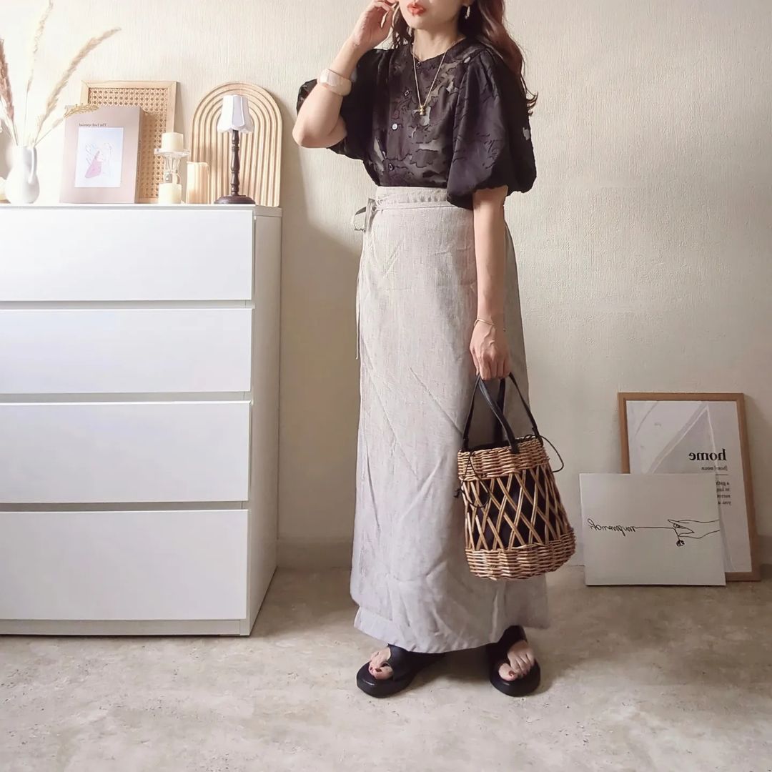 ジャガードBL5ブとラップスカートを合わせたコーデ