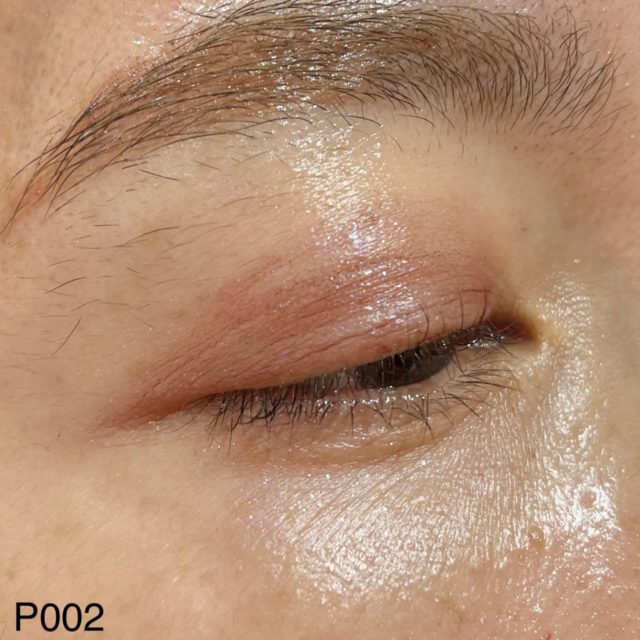 P002 ブラウンルビーでメイクした目の横からの画像