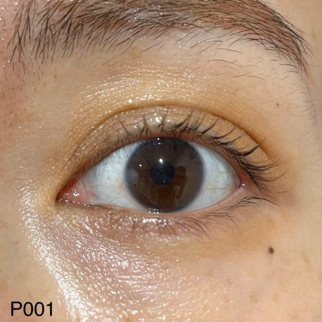 P001 ナッティーラテでメイクした目の正面画像