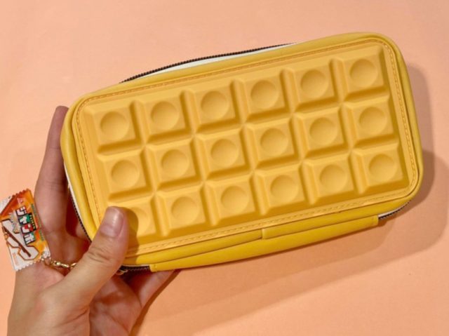 チョコモナカジャンボ ポーチ･モナカバージョン（表側）