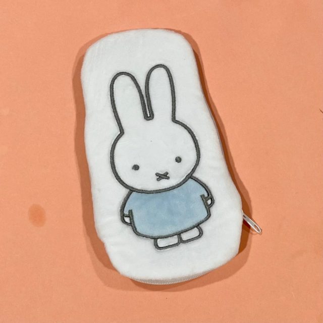 ふわふわポーチ