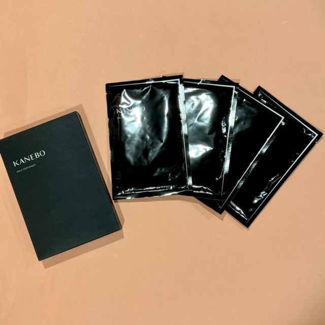 KANEBO スマイルパフォーマー