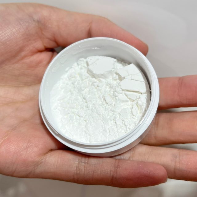 肌に優しい処方で敏感肌さんでも安心のバックミーノーセバムパウダー