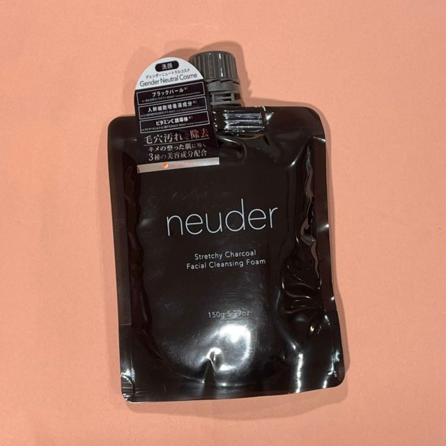 neuder　糸引き炭洗顔フォームの商品画像