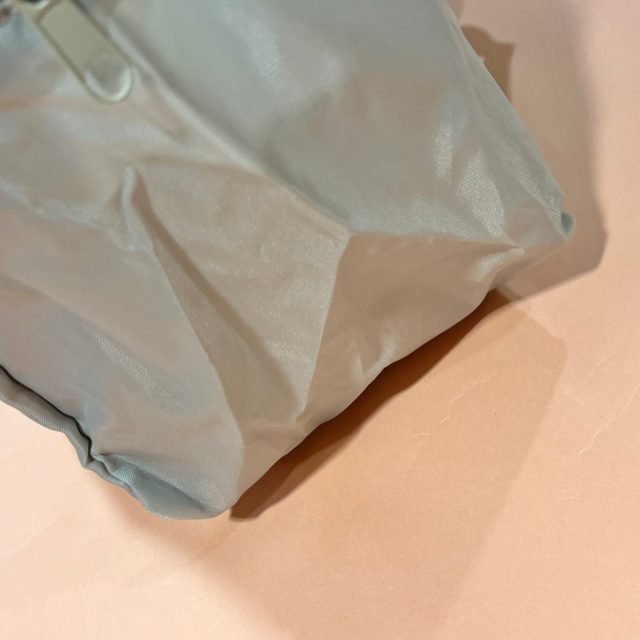 ボストンバッグのマチ