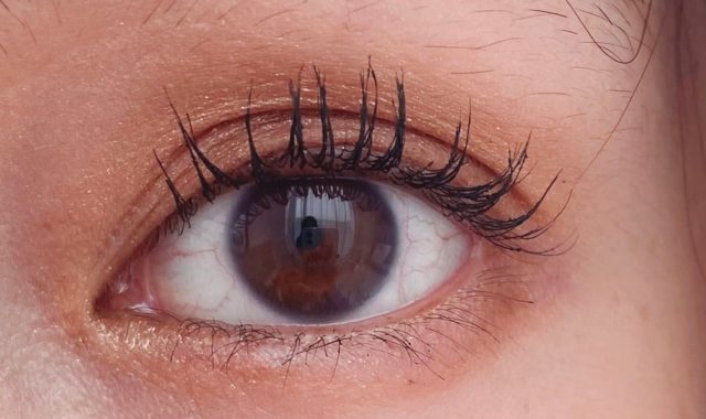 アイメイク写真