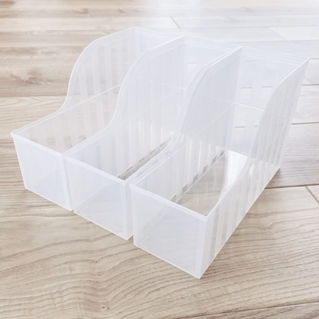 ファイルスタンド3つ並べた写真