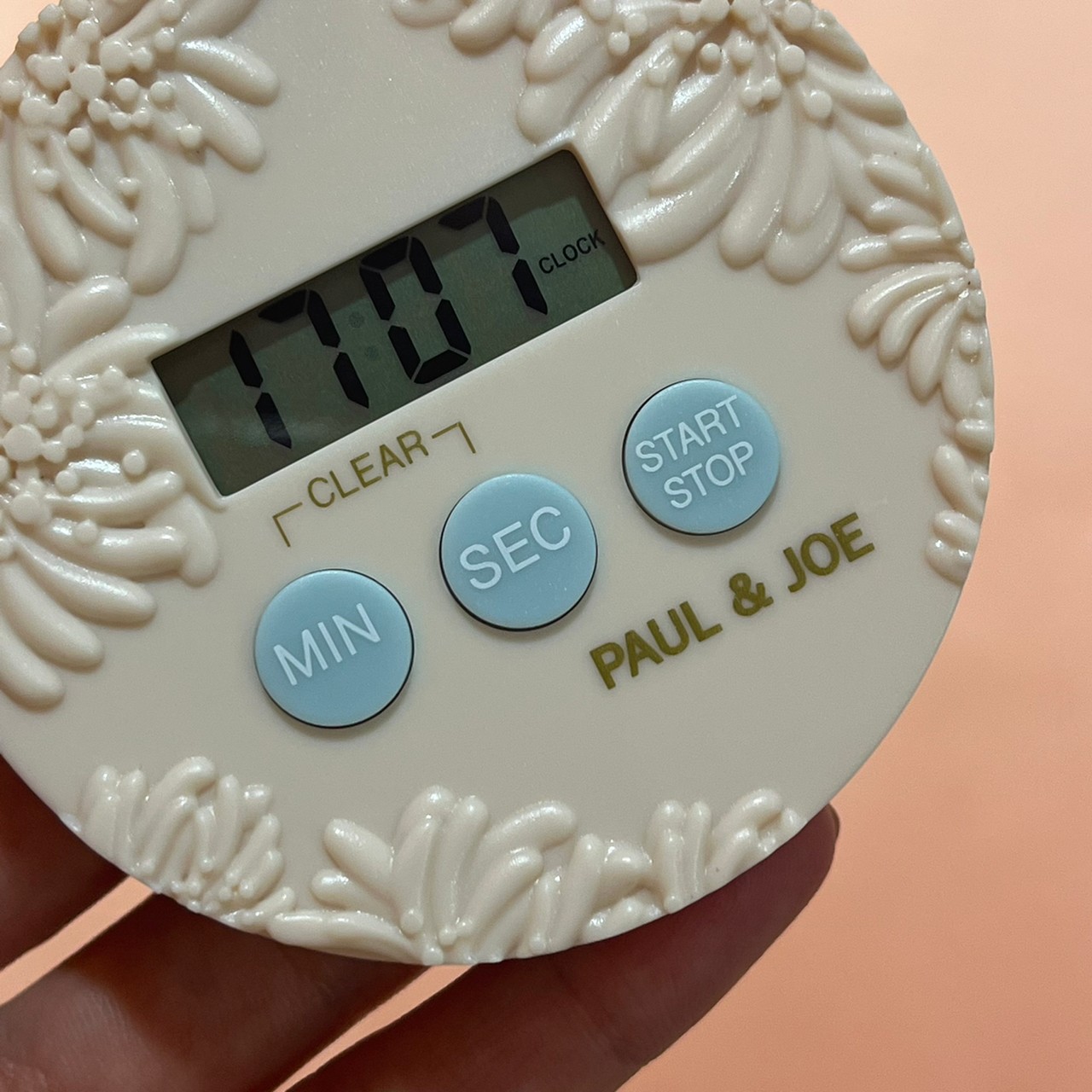 キッチンタイマーのボタン部分のアップ画像