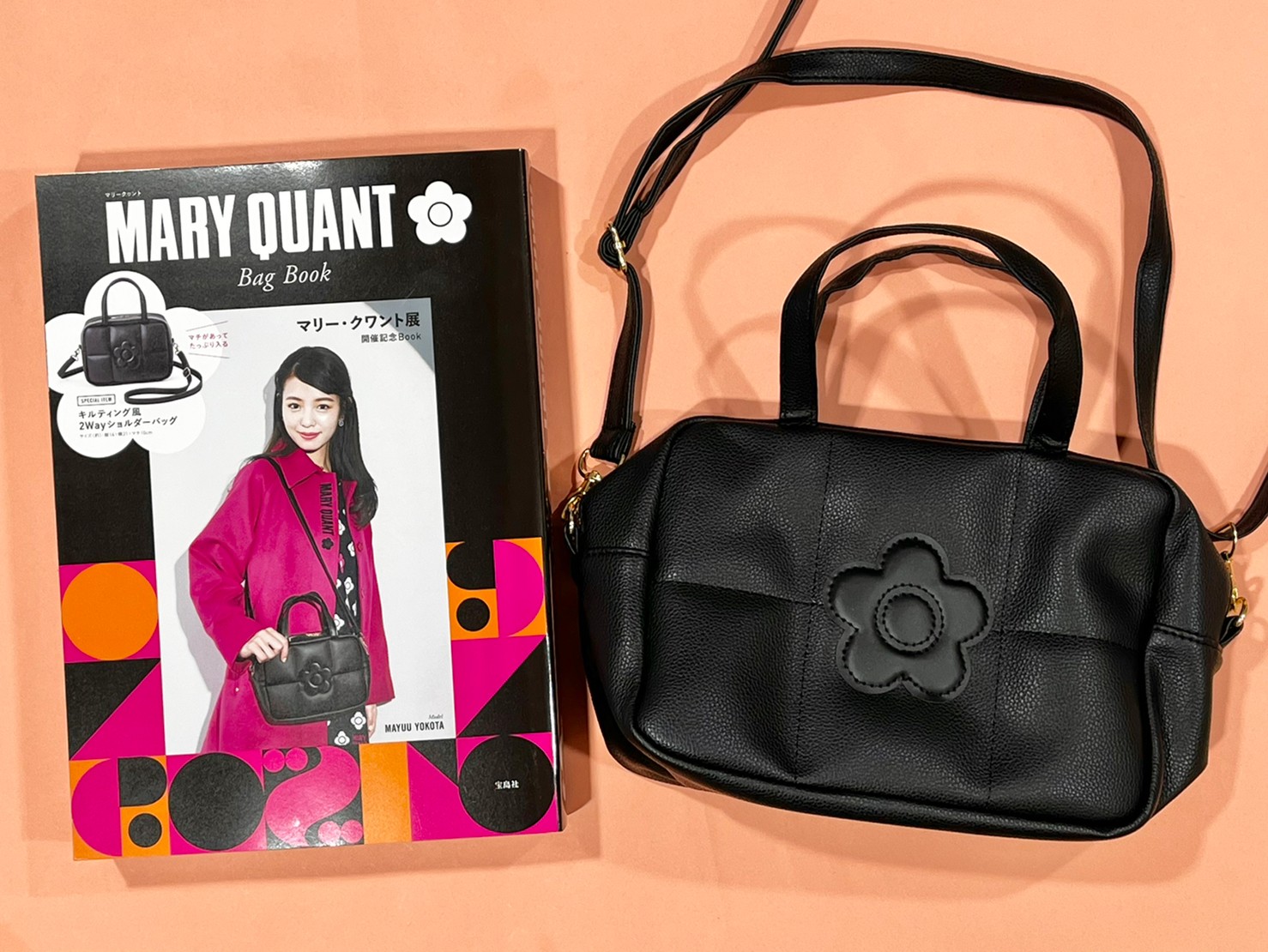 MARY QUANT Bag Bookと付録のバッグ