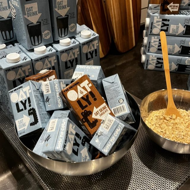 オートリーボウルにパックいっぱい