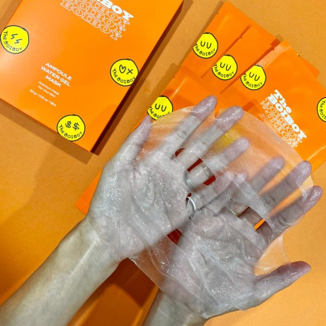 スキンフィット エッセンシャルマスクの写真