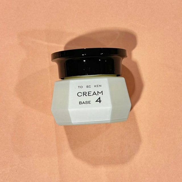 東美研 ベースクリームの写真