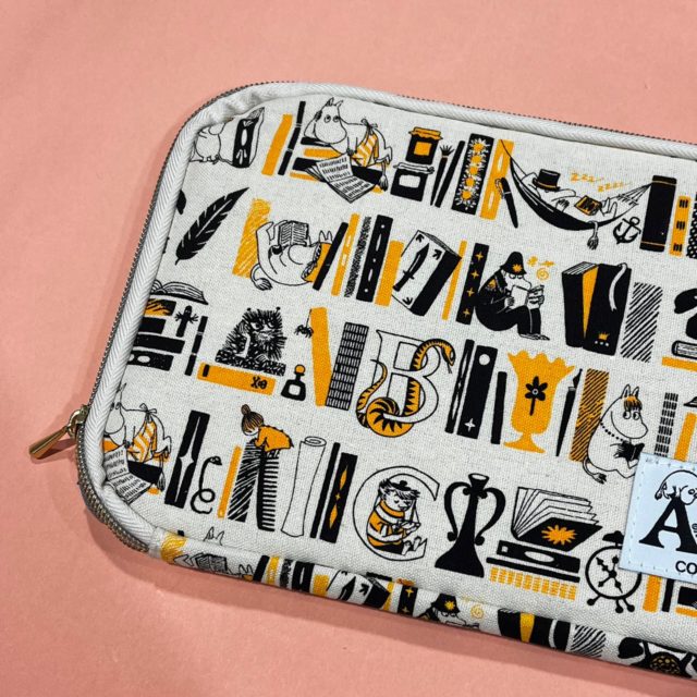 ブックシェルフ柄の部分