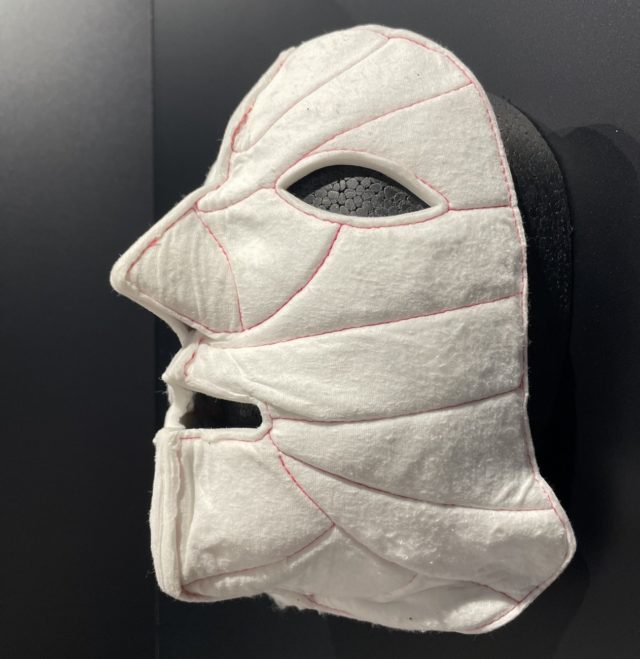 筋肉に合わせた構造のシートマスク開発に成功