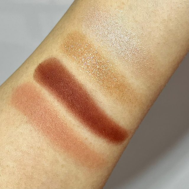 02 駆引きのピンクのスウォッチ