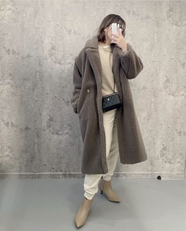 ヒートテックボアスウェットパンツのコーデ