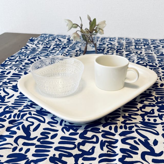 テーブルランナーとして使った写真