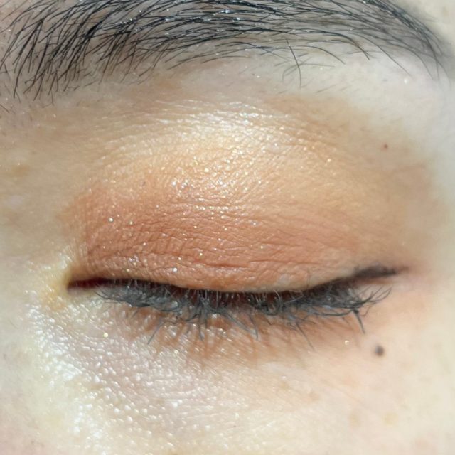 メロウアイパレットの写真