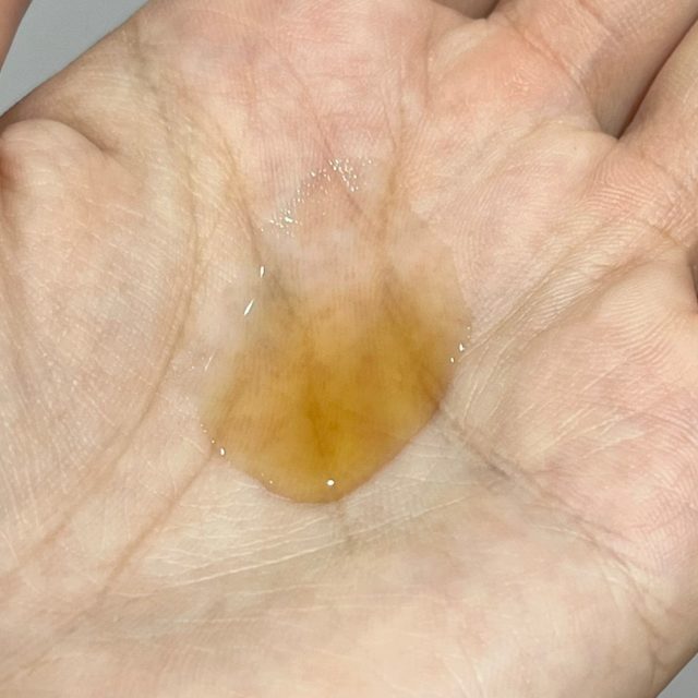 ブラックティー ユース トリートメント エッセンスの写真