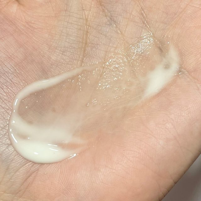 紫外線予報 うるおすUVセラムの写真