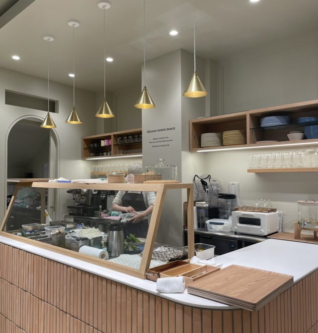 LA MAISON SHIGETAの店内にある調理場