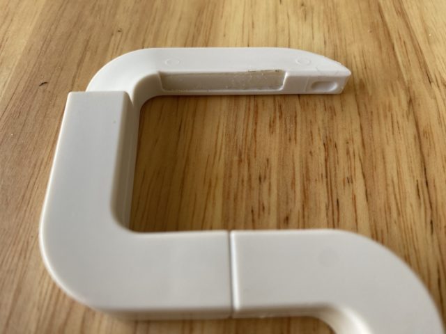 かけたい部分に接する面には滑り止めがついている