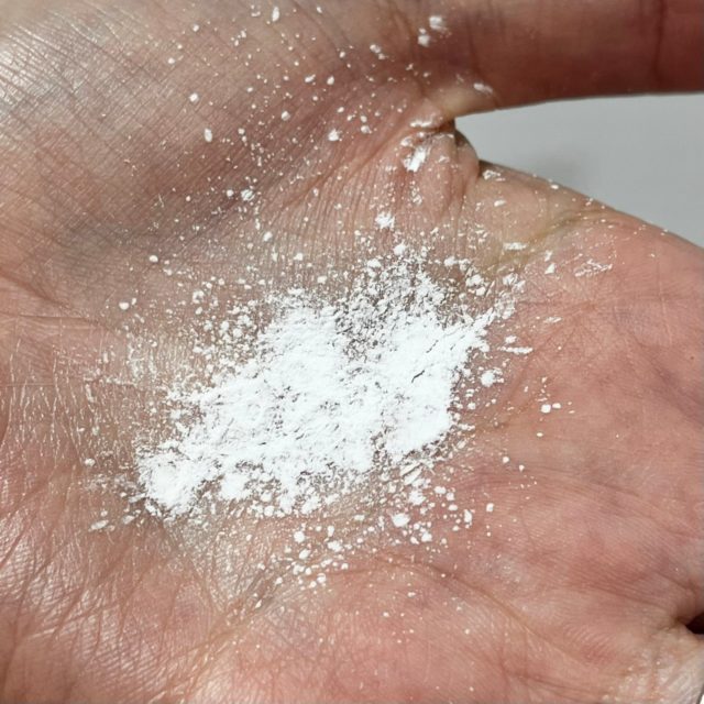 ノーセバム ミネラルパウダー Nの写真