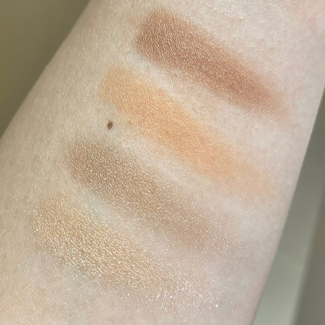 ルナソルのコスメの写真