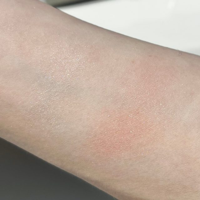 ルナソルのコスメの写真