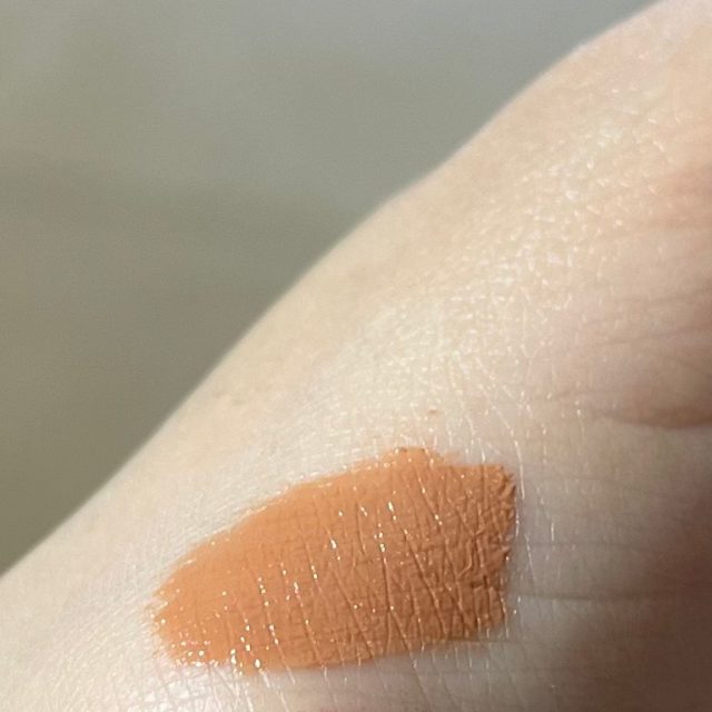 ルナソルのコスメの写真