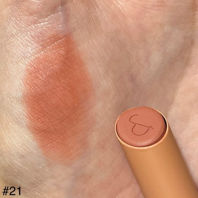 ロムアンド ゼロマットリップスティックの写真