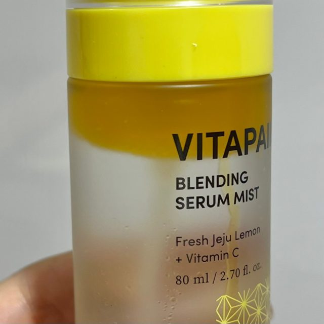 ビタペアCセラムミストのボトル内部