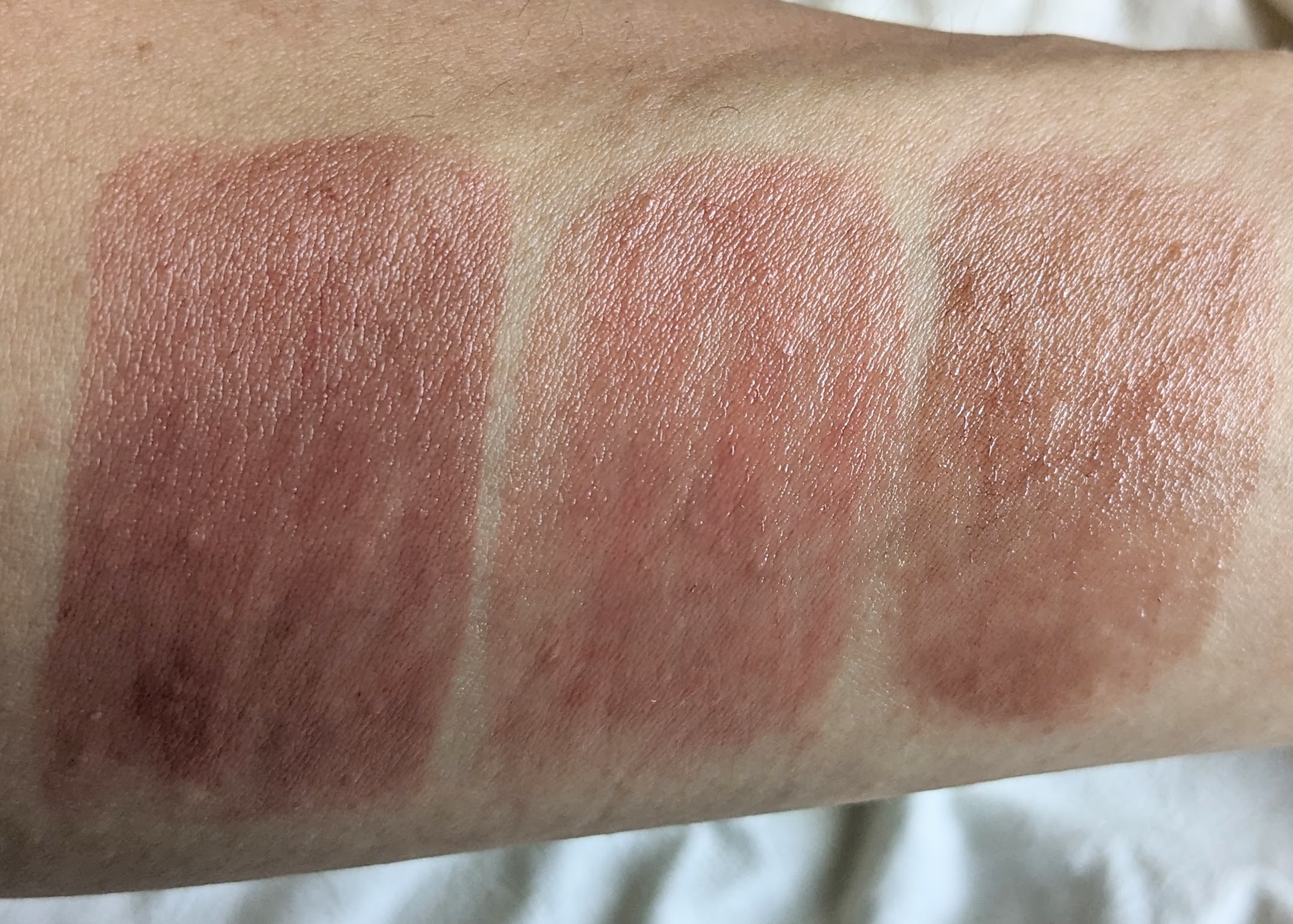 セザンヌ リップカラーシールド