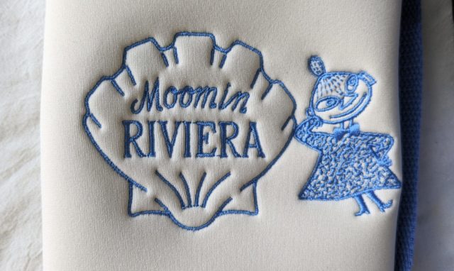 ムーミンの刺繍ロゴ