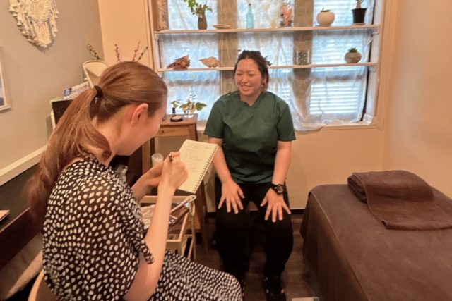 深井様との施術風景