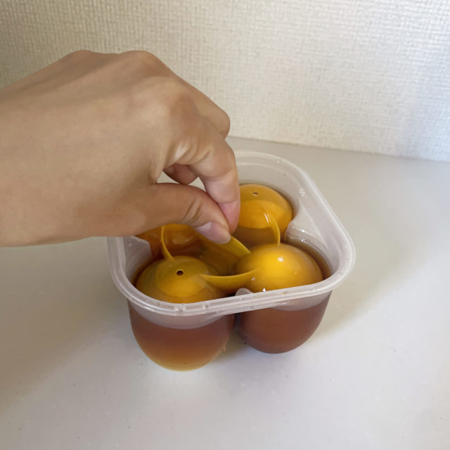 蓋を閉める写真