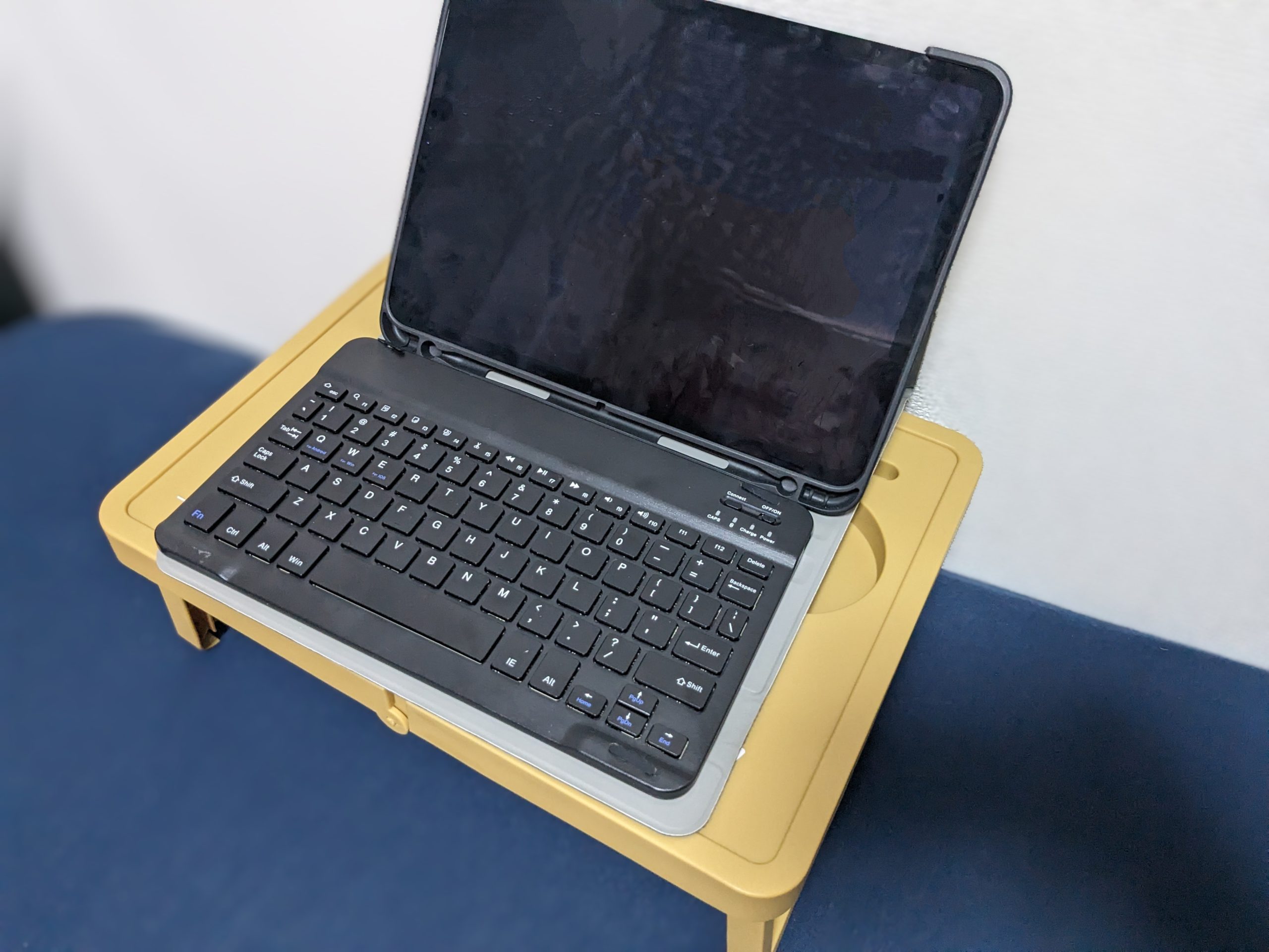 miffy 折りたたみ万能テーブルBOOK