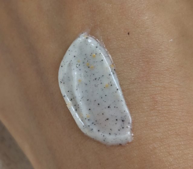 スイサイ ビューティクリア ブラックスクラブウォッシュを手に出したところ